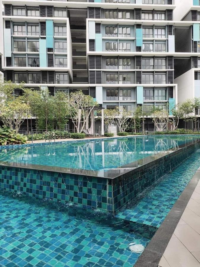 Studio Suite Homestay Klia Sepang Eksteriør billede