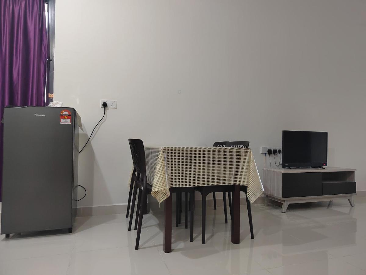 Studio Suite Homestay Klia Sepang Eksteriør billede