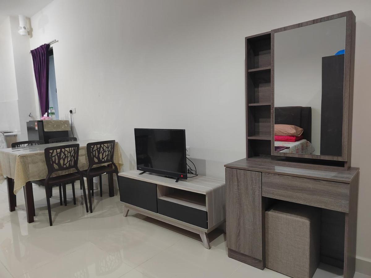 Studio Suite Homestay Klia Sepang Eksteriør billede